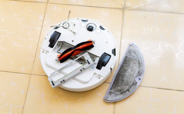 Vệ sinh robot hút bụi xiaomi Vệ sinh robot hút bụi xiaomi