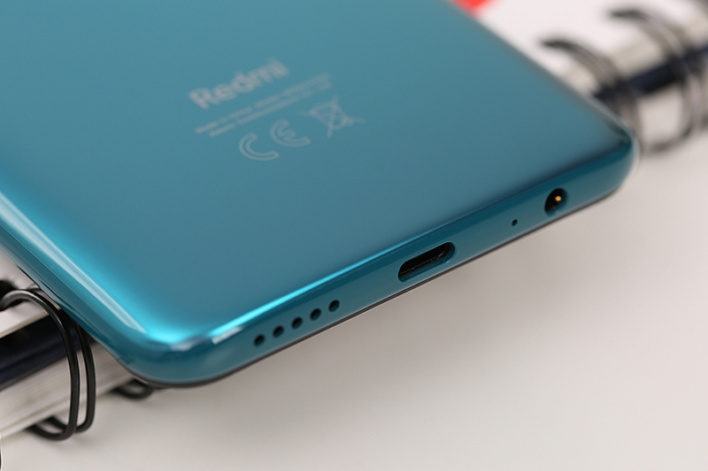 Điện thoại Xiaomi Redmi Note 9 Máy cũng được trang bị khả năng sạc nhanh 18W