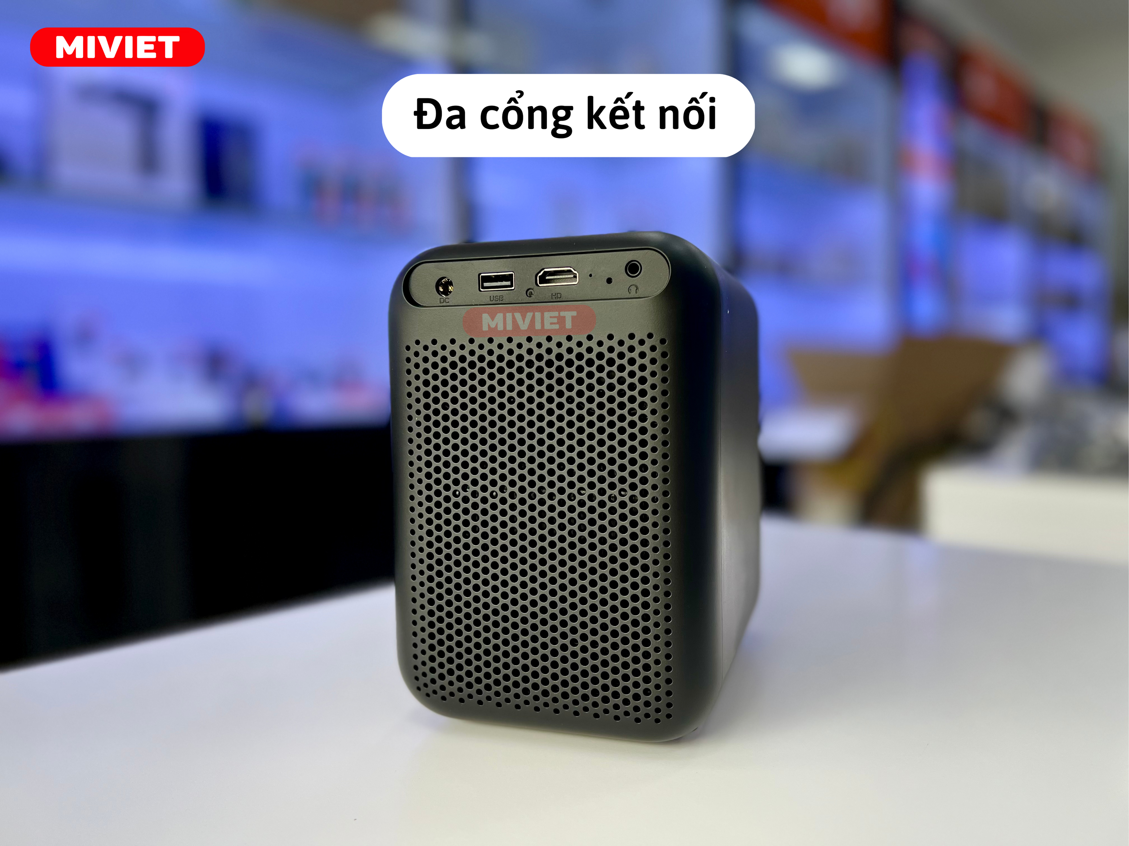Máy Chiếu Mini Thông Minh Wanbo TT - New 2023 Trang bị đa cổng kết nối